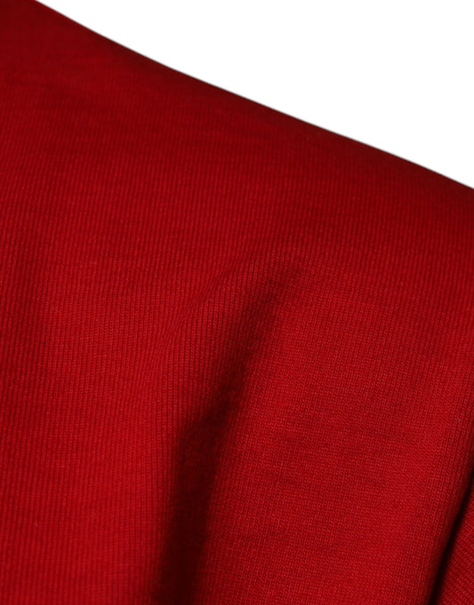 Red knit sweater fabric