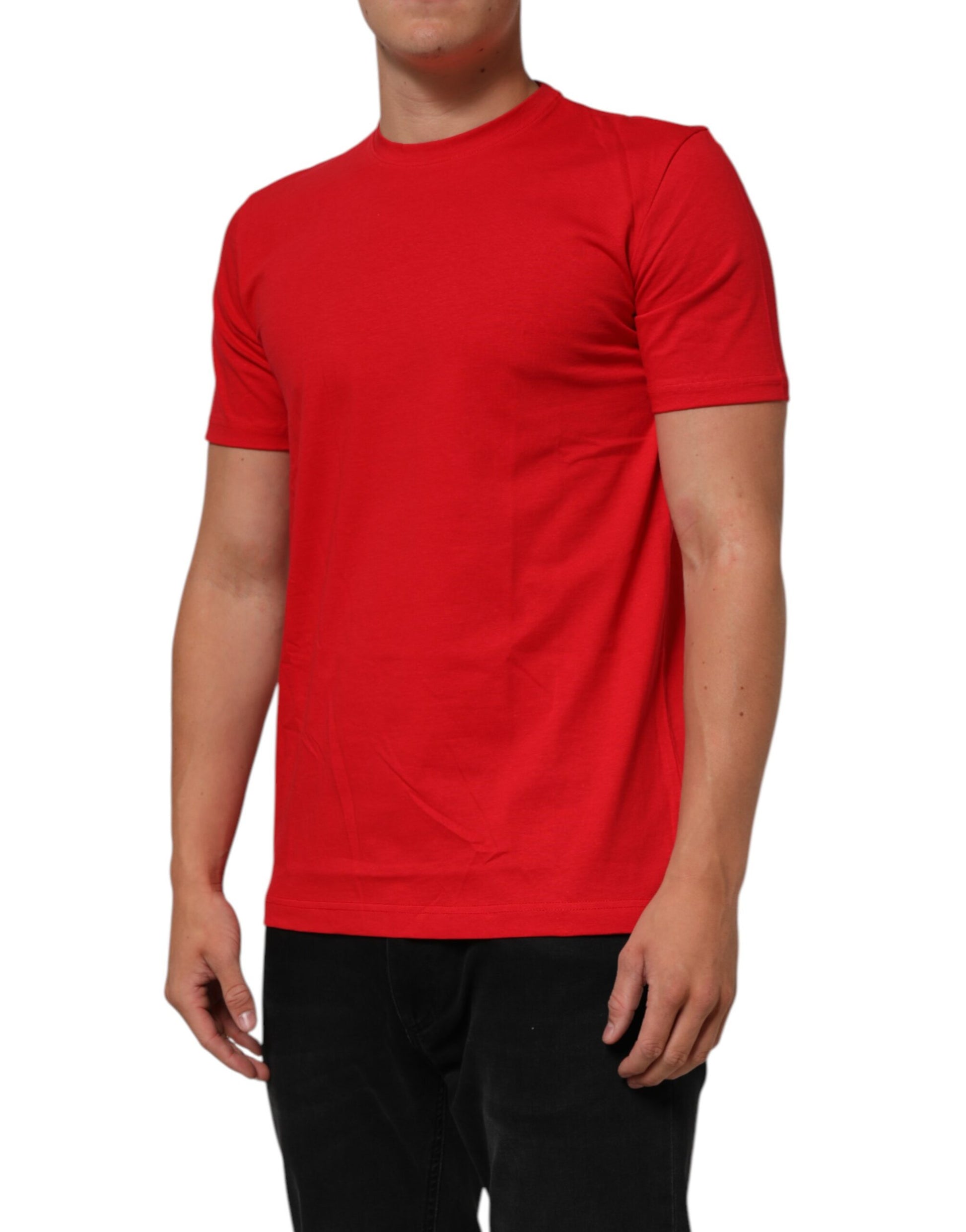 Red short sleeve t-shirt on a mannequin