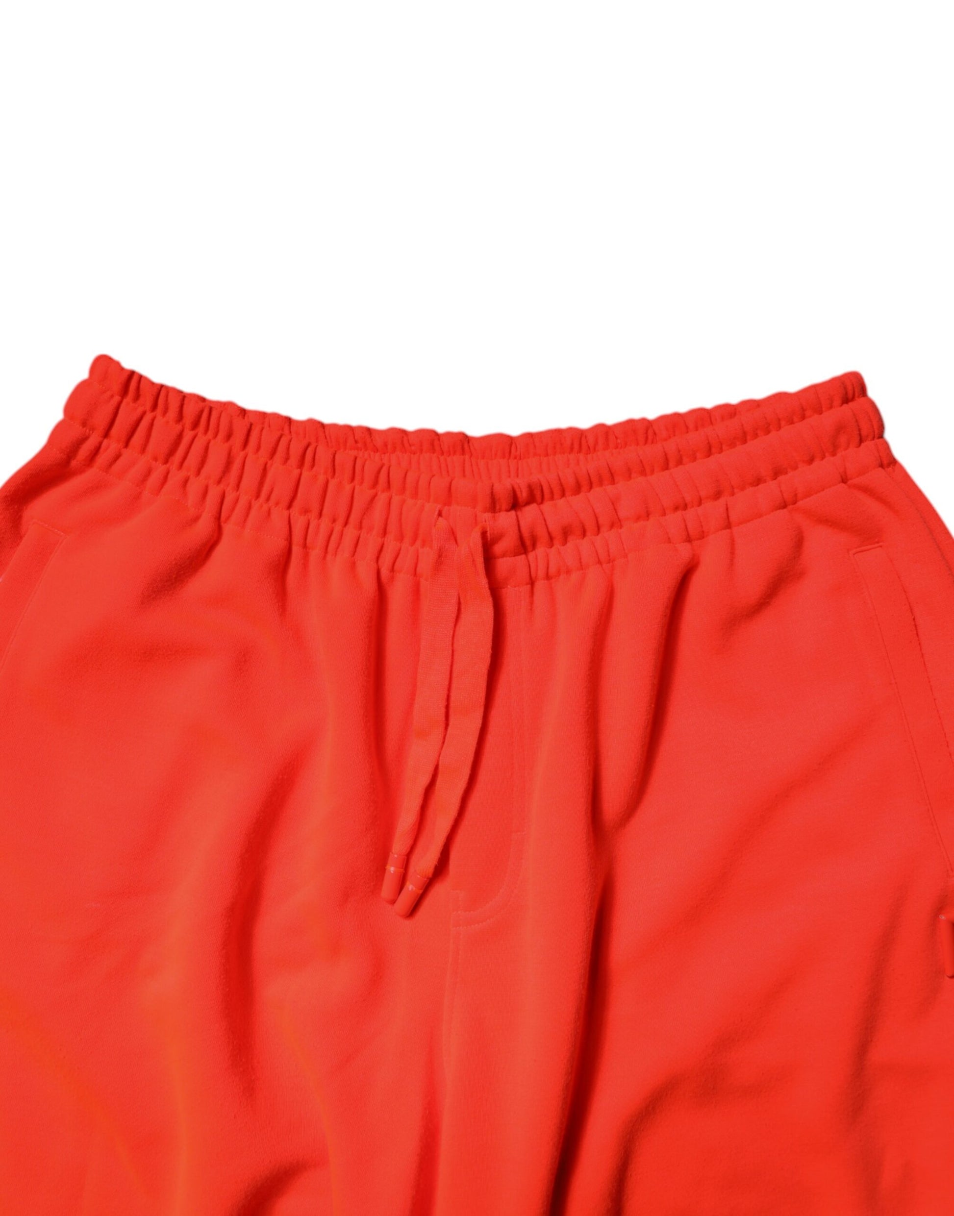Red polyester mid waist men's bermuda shorts with elastic waistband