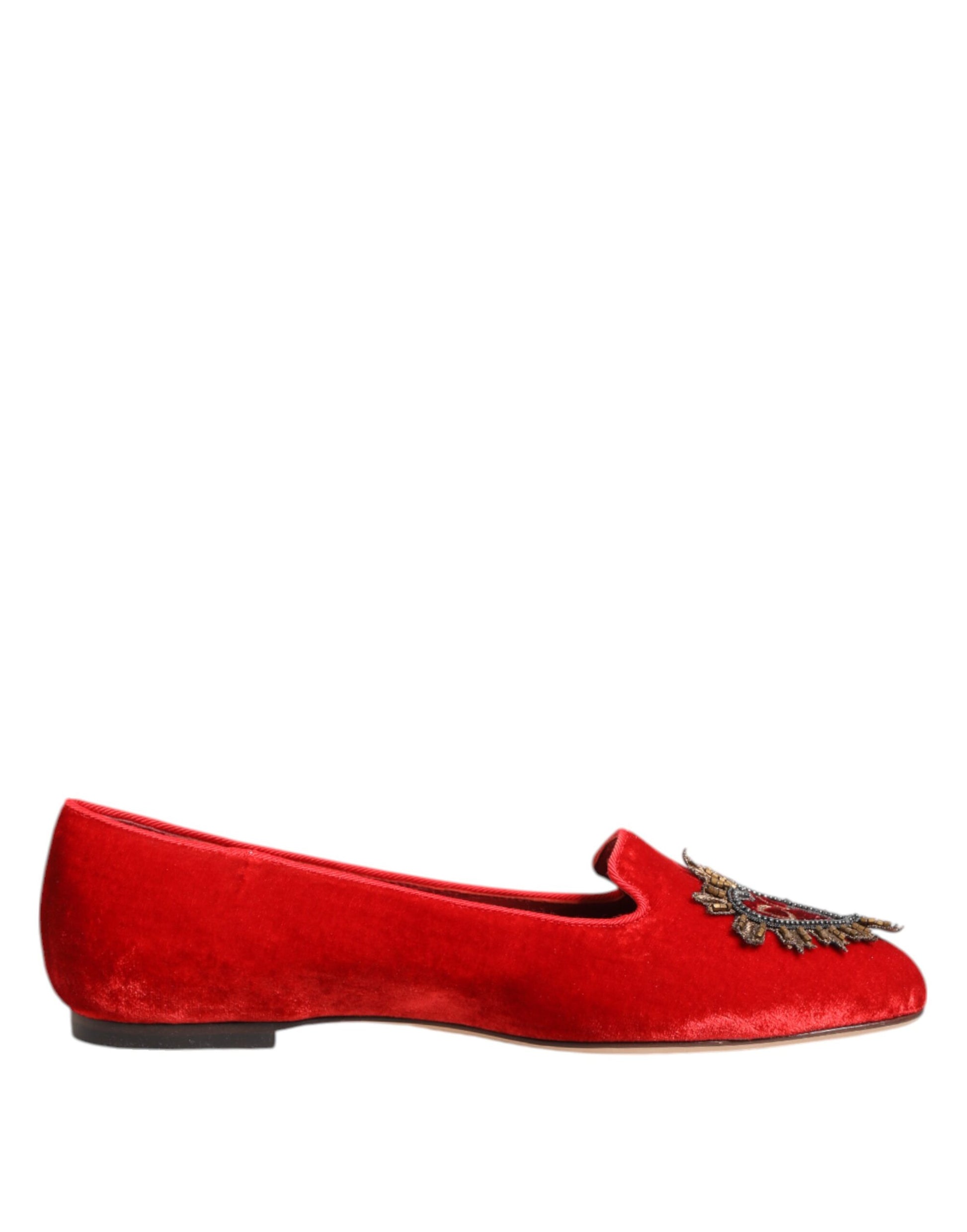 Red velvet shoe with embroidered detailing