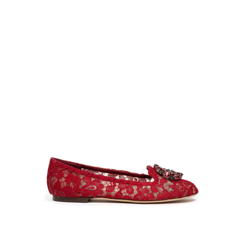 Red lace up shoe with bow on top