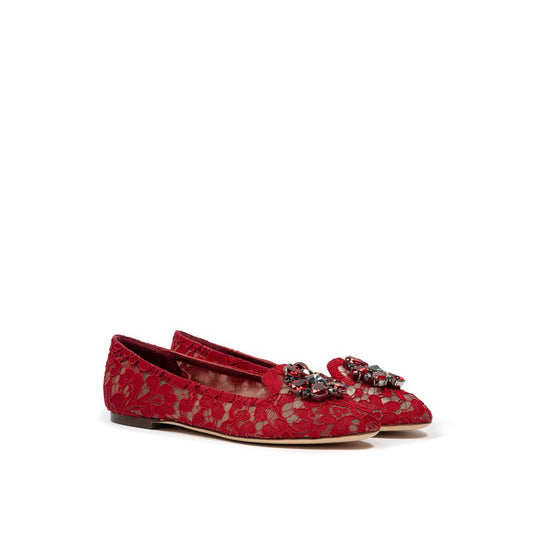 Red embroidered women's flat shoes