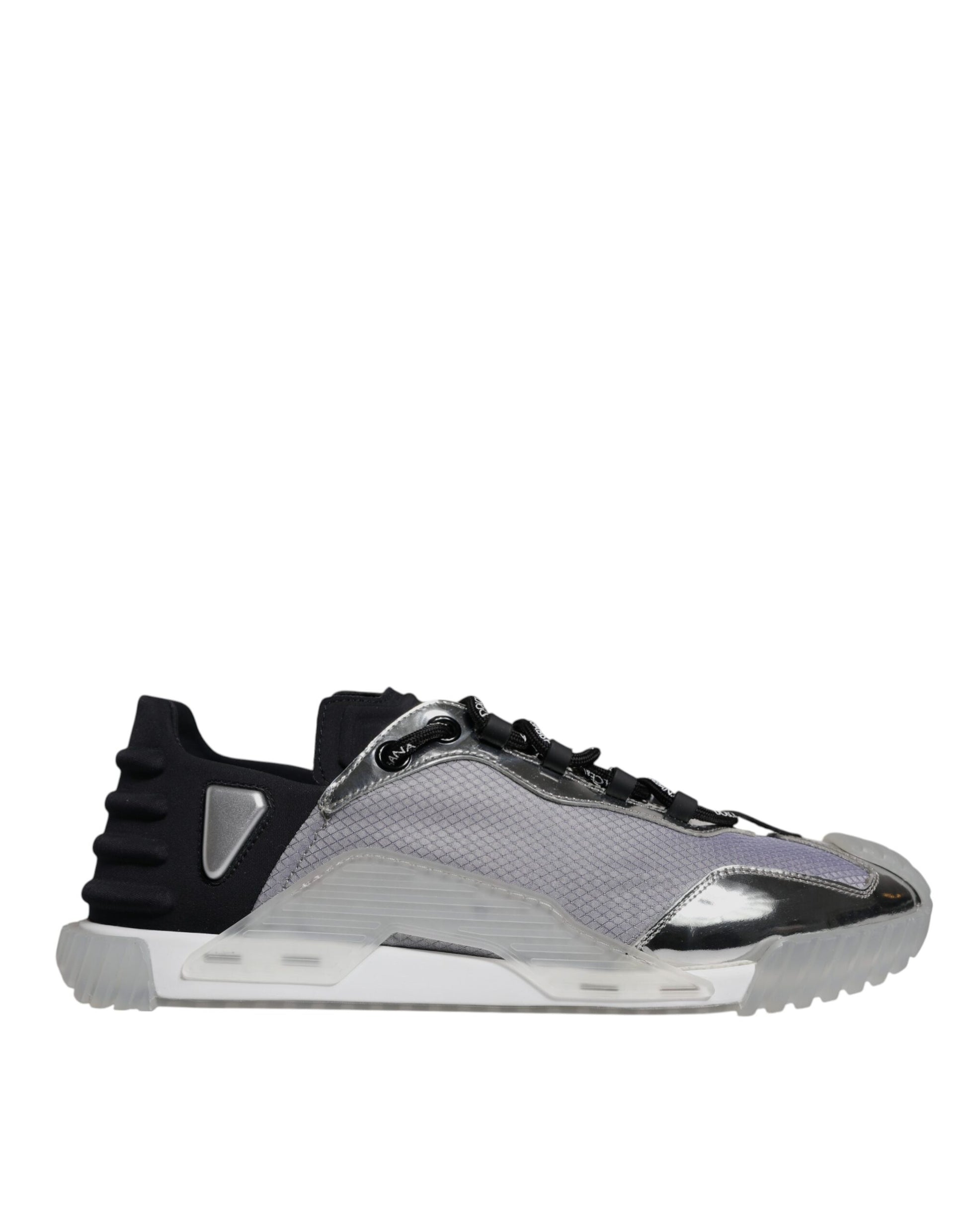 Black and white sneaker for baby