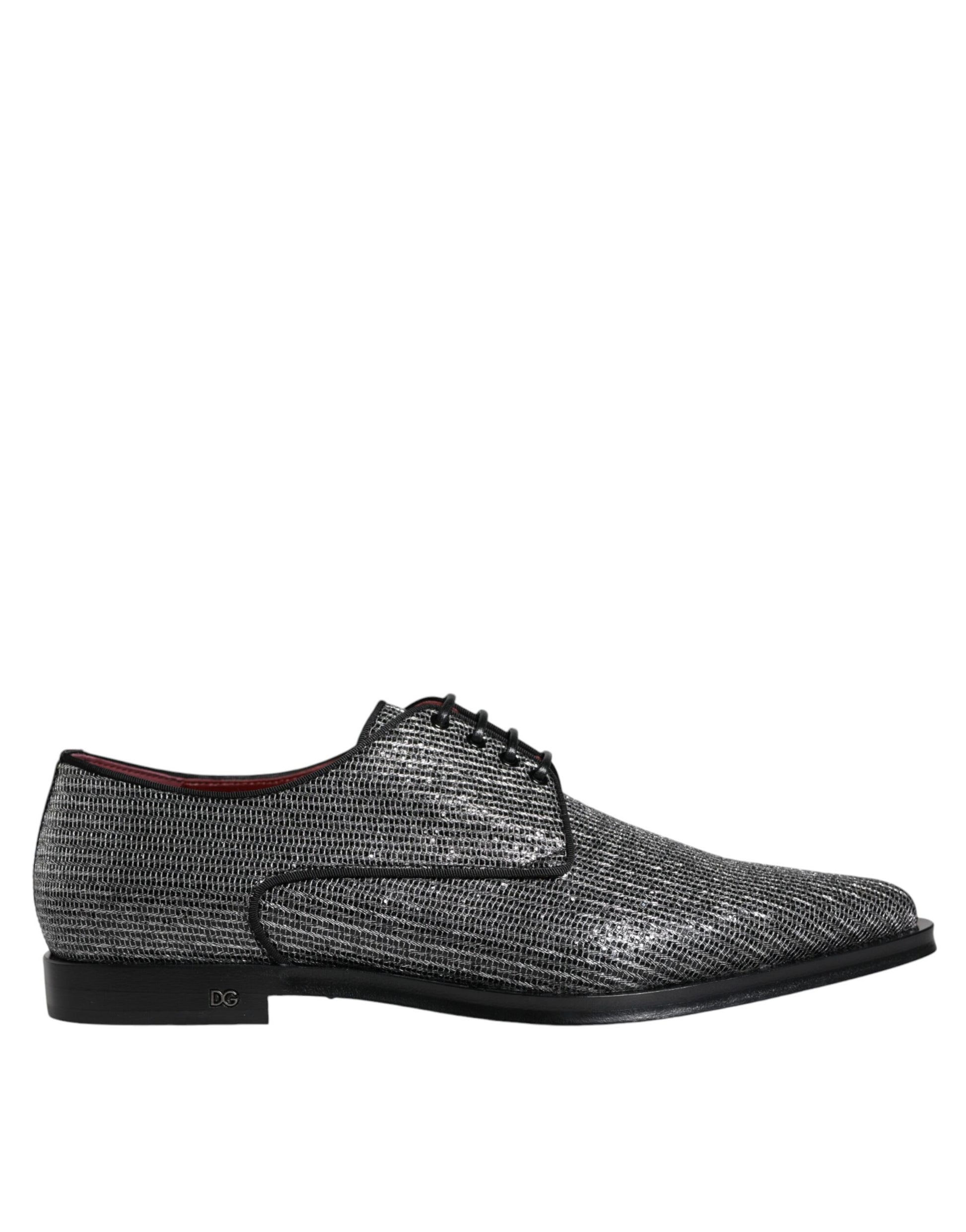Loafer shoe with laces and a buckle on the side