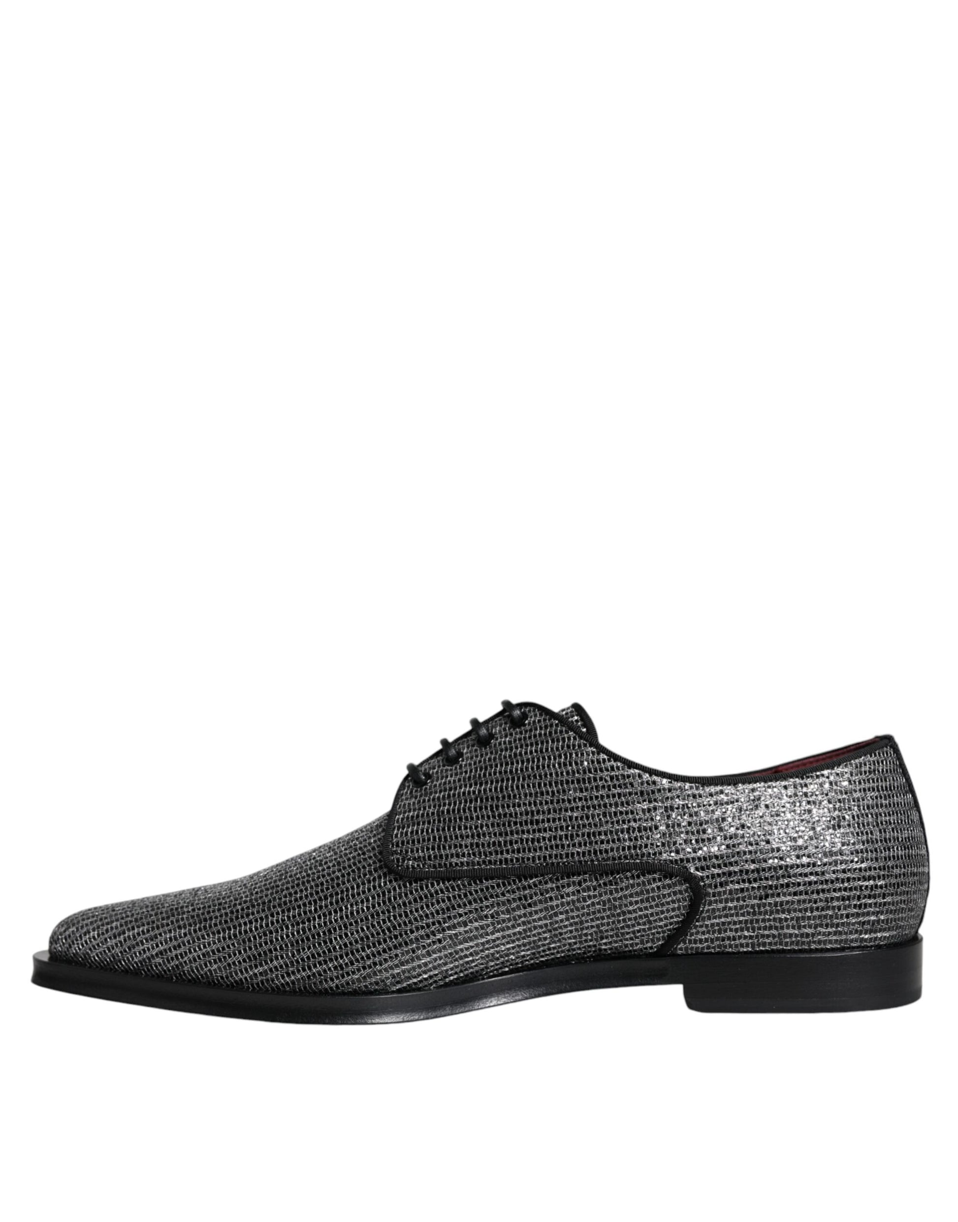 Loafer shoes with a glittery texture