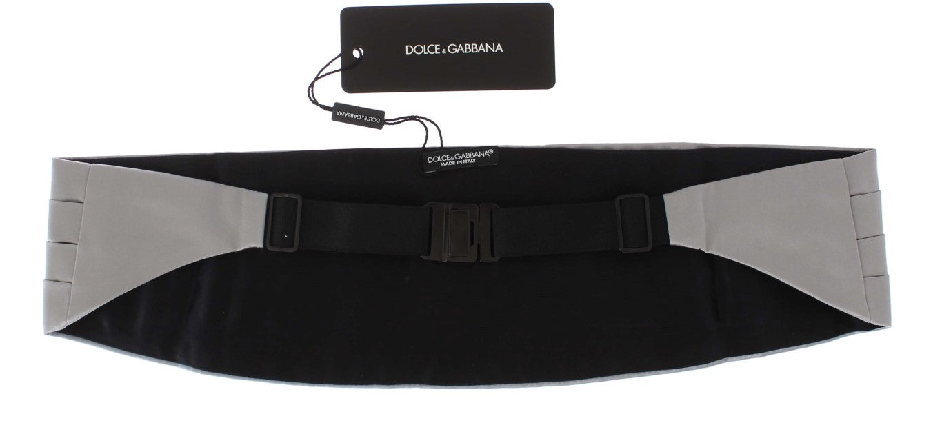 Black and silver surfboard leash attached to board