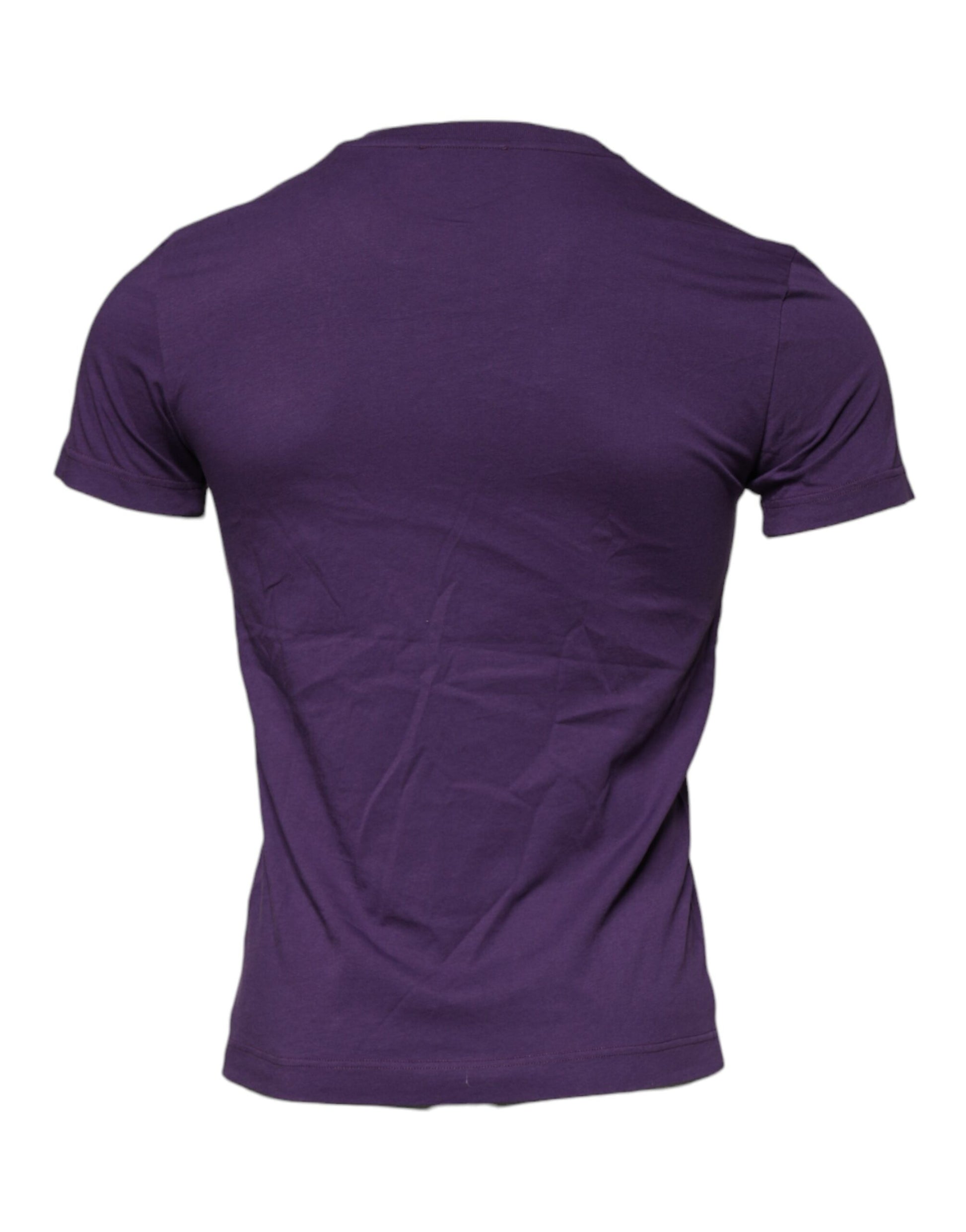 Purple t-shirt on a mannequin