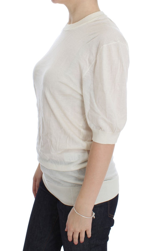Long sleeved shirt on woman's torso