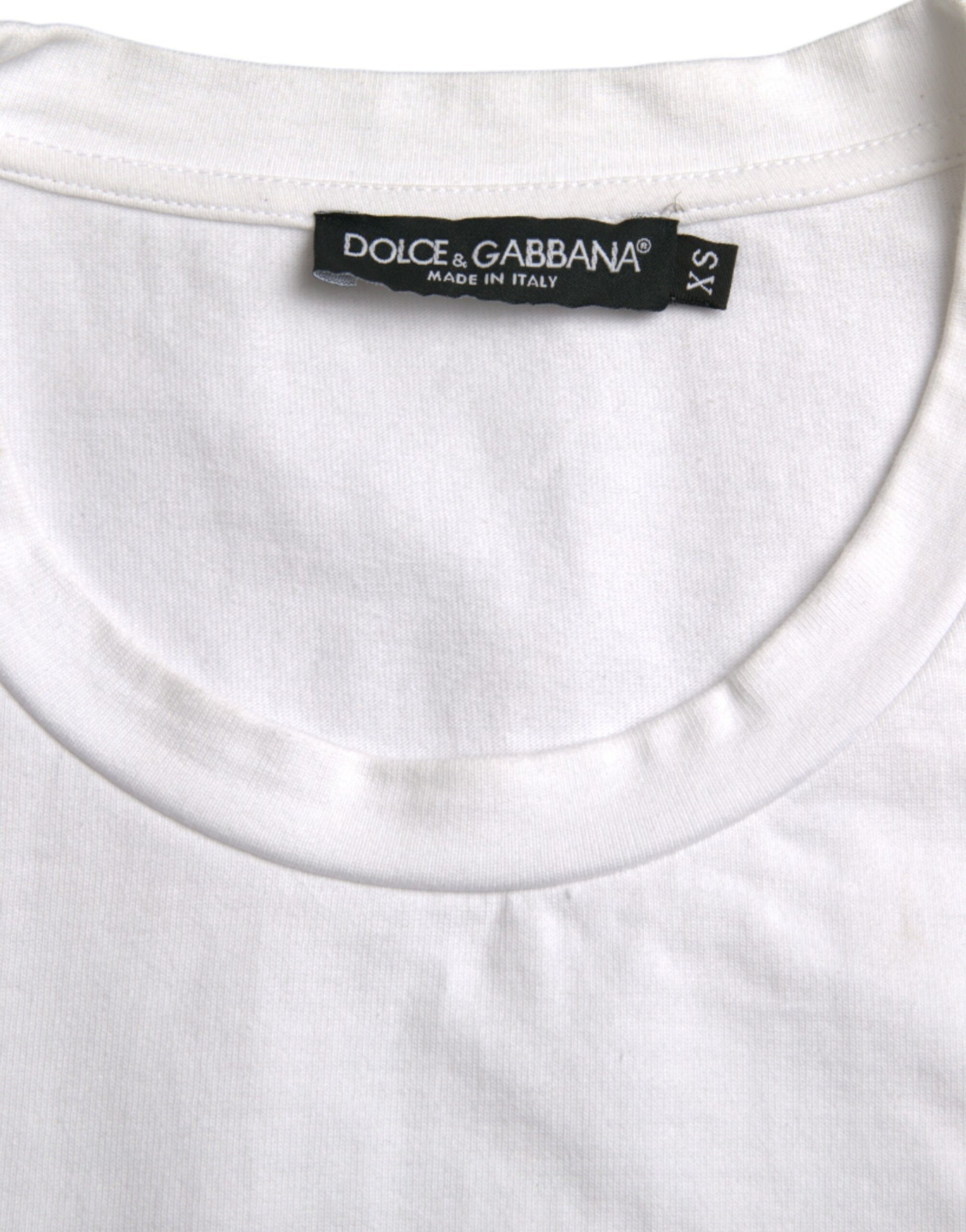 White t-shirt with a tag on the neckline