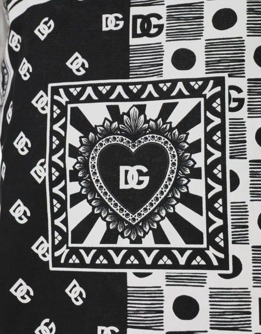 Black and white towel with heart design