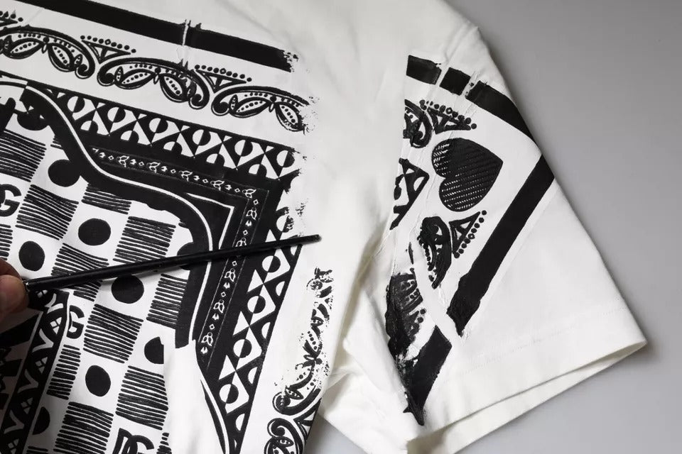 Black and white patterned shirt