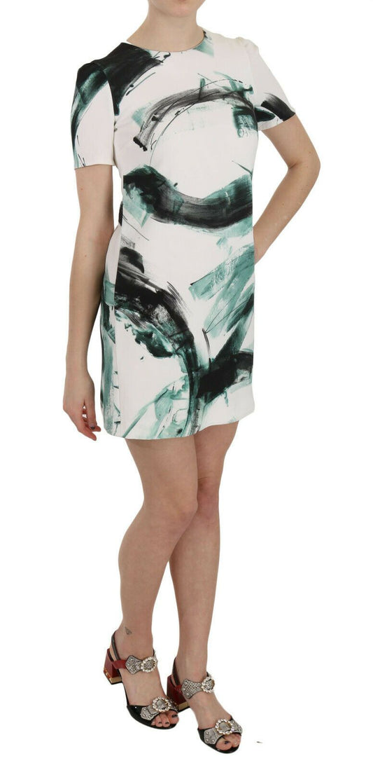 Short sleeve dress with abstract design