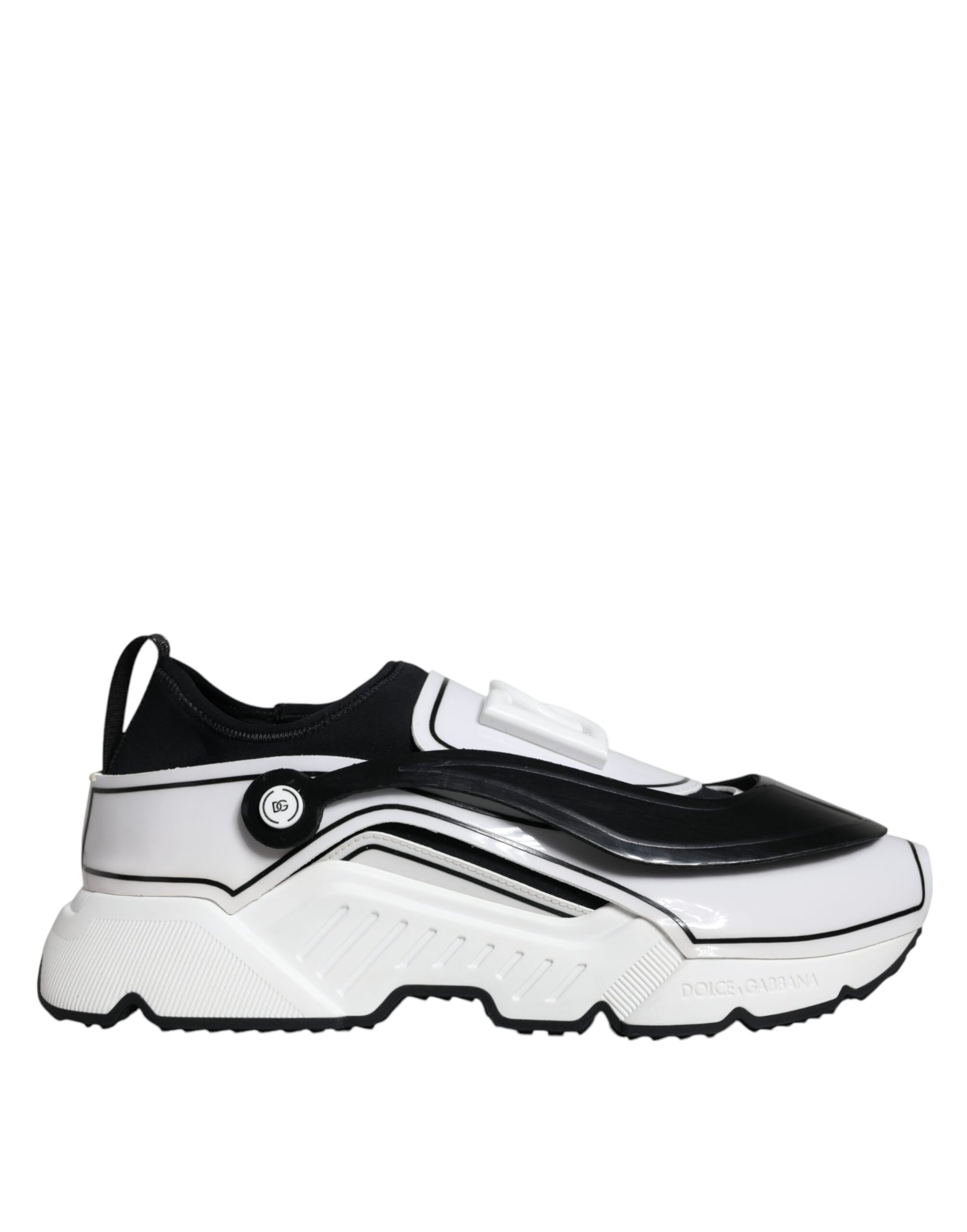Black and white sneaker with laces
