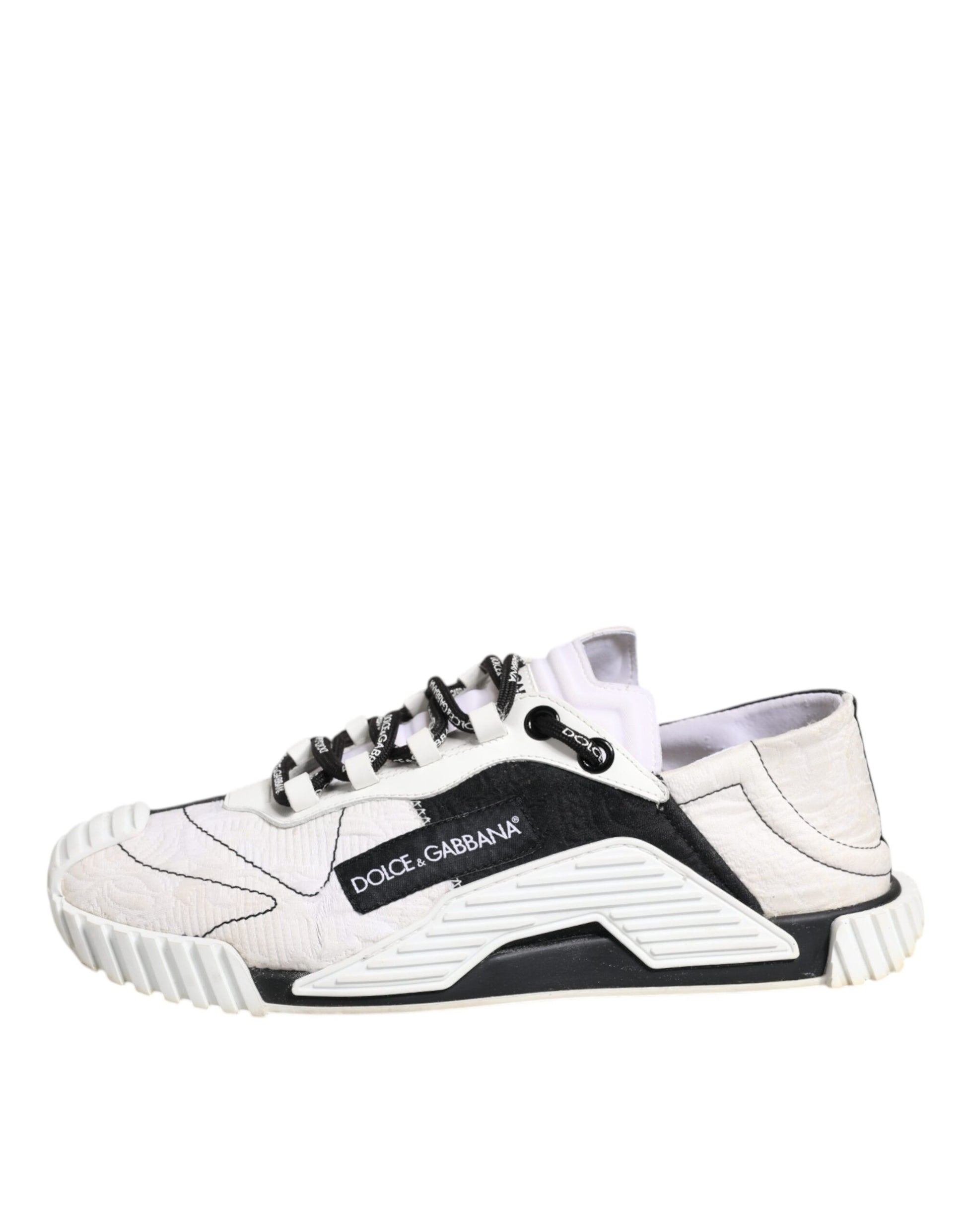 White sneaker with black laces and sole