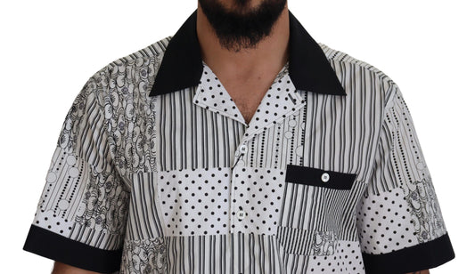 Man wearing patterned shirt with black collar and cuffs