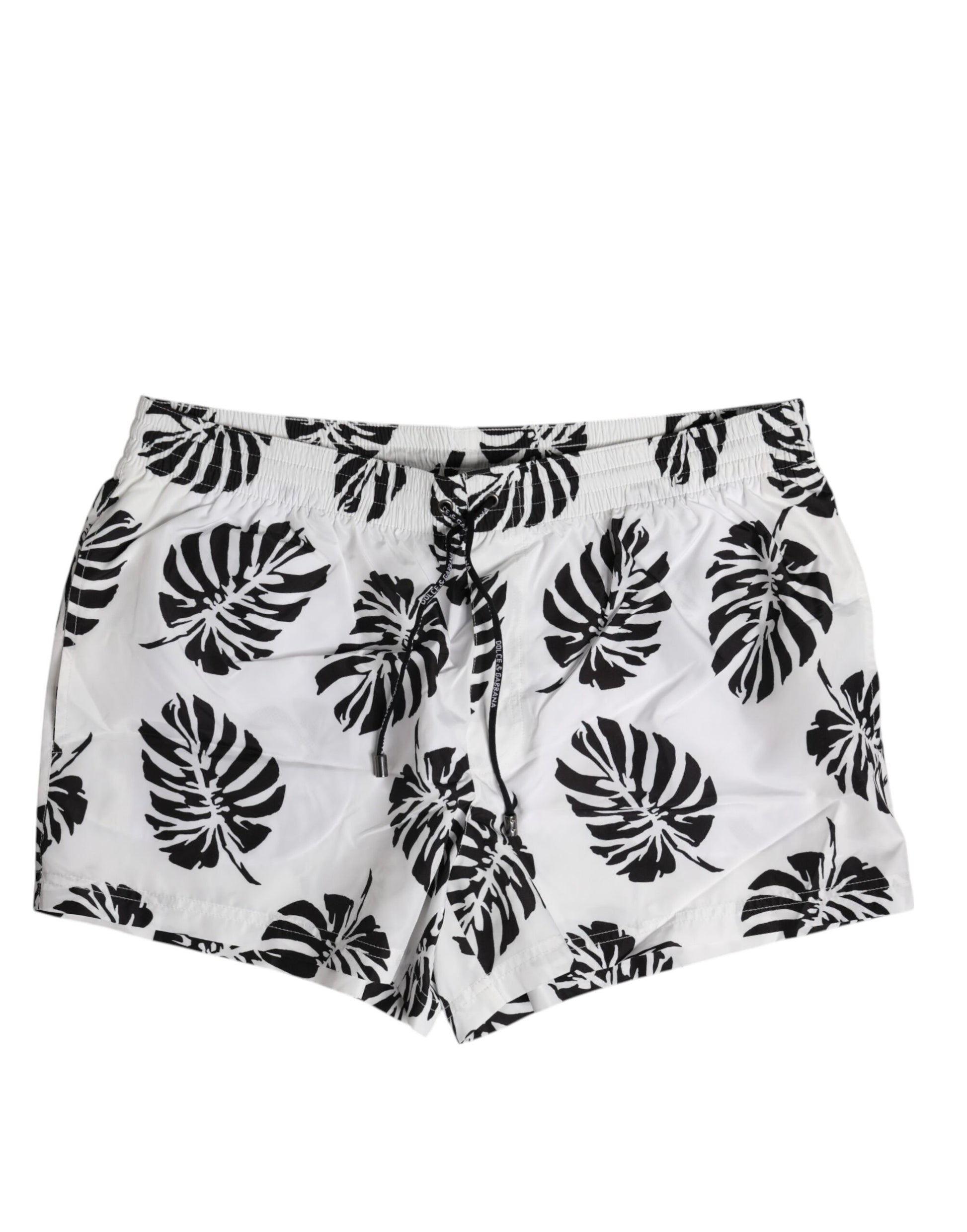 Shorts with black and white pattern