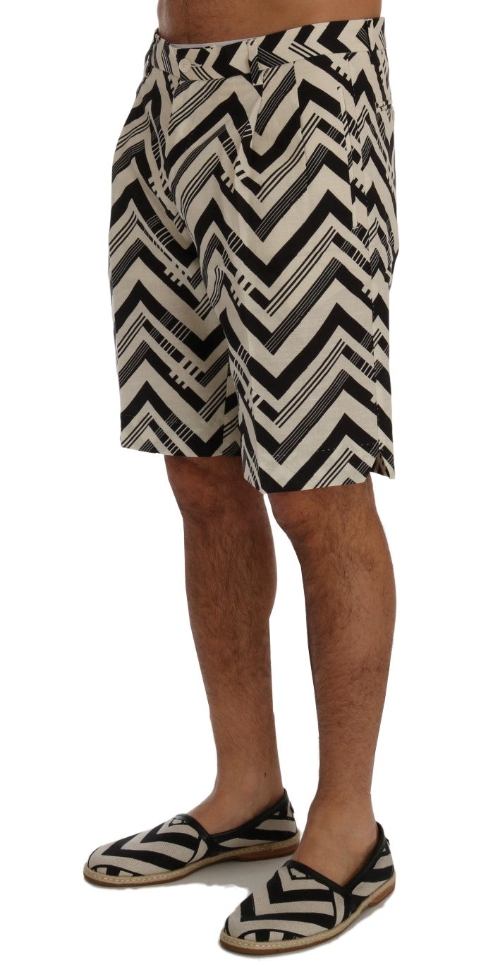 Men's shorts with zigzag pattern