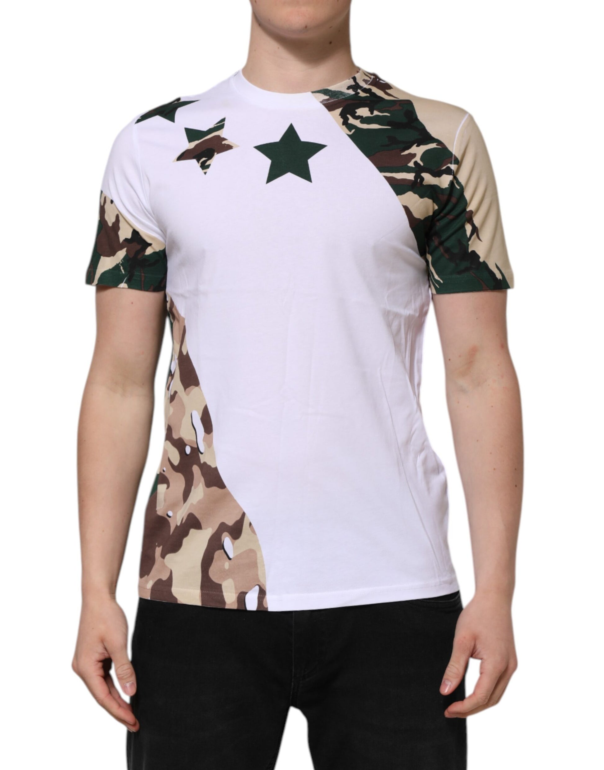 Camouflage print t-shirt with white sleeves