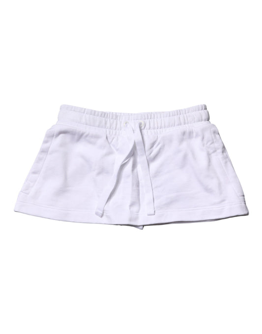 White shorts with elastic waistband