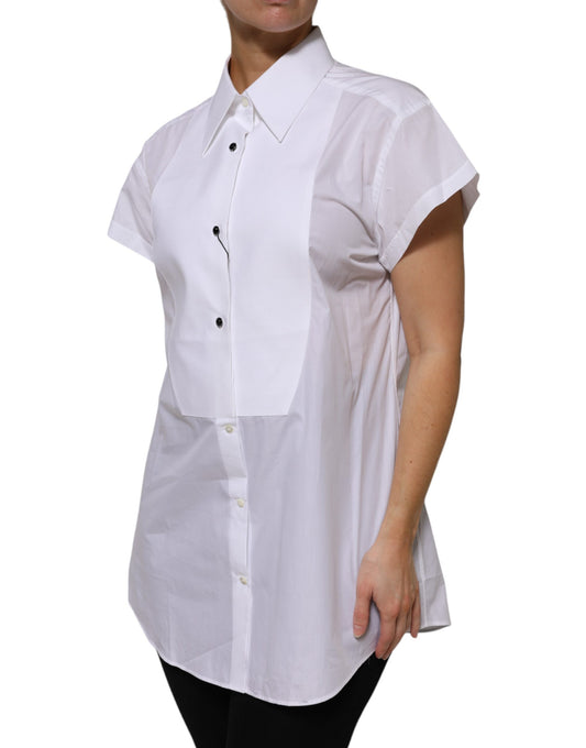 White shirt with short sleeves and a V-neckline
