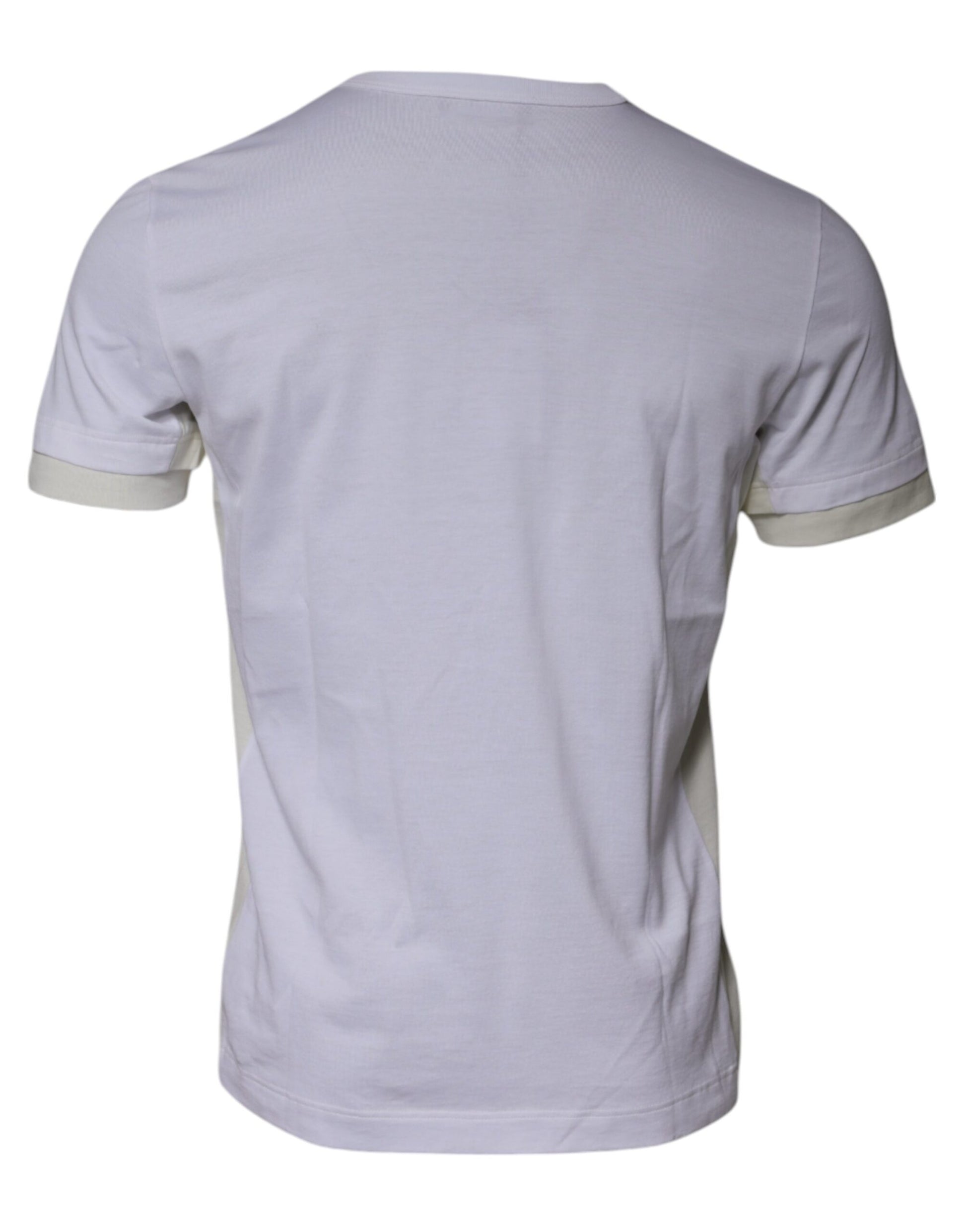Short sleeved shirt on a mannequin