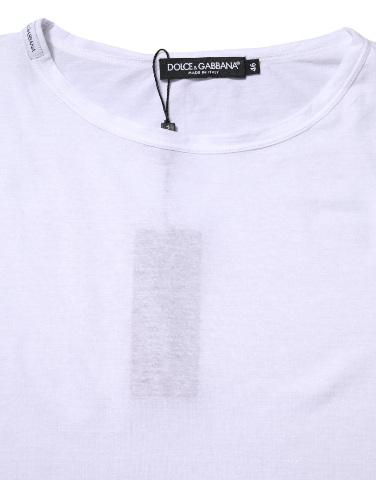 White t-shirt with a tag on the neck