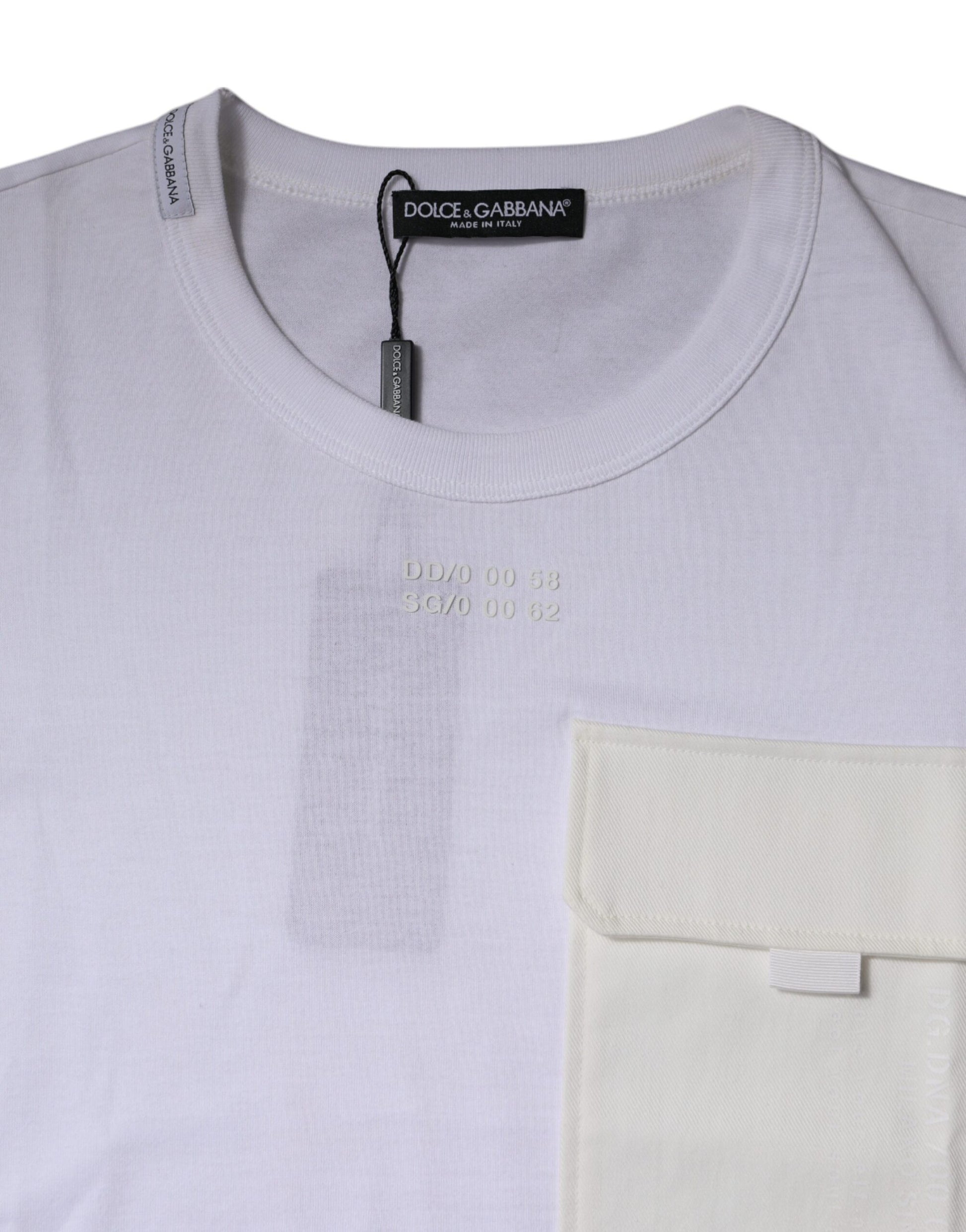 White t-shirt with pocket on left chest