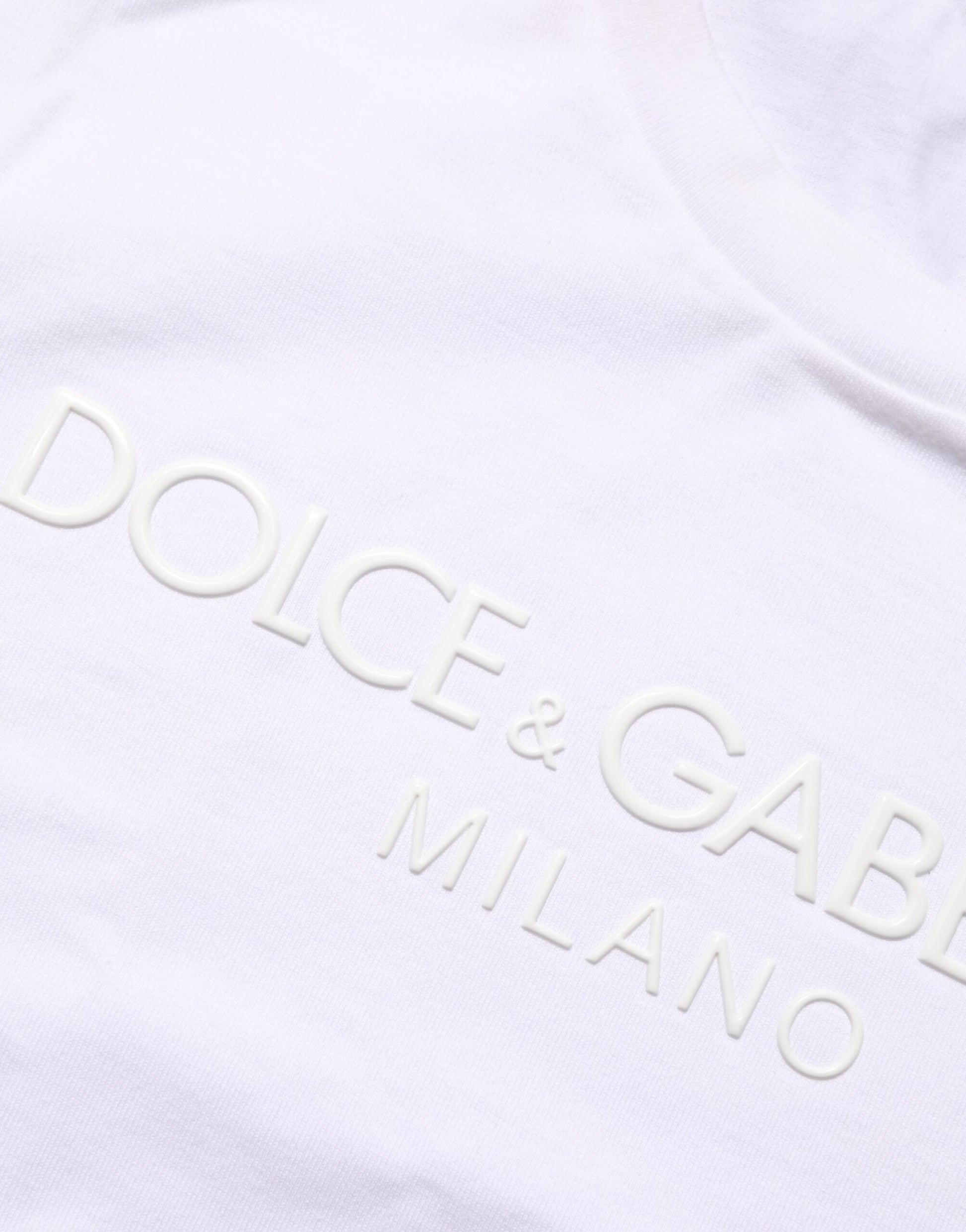 White t-shirt with logo on front