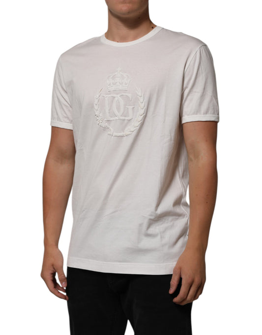 White t-shirt with logo on front