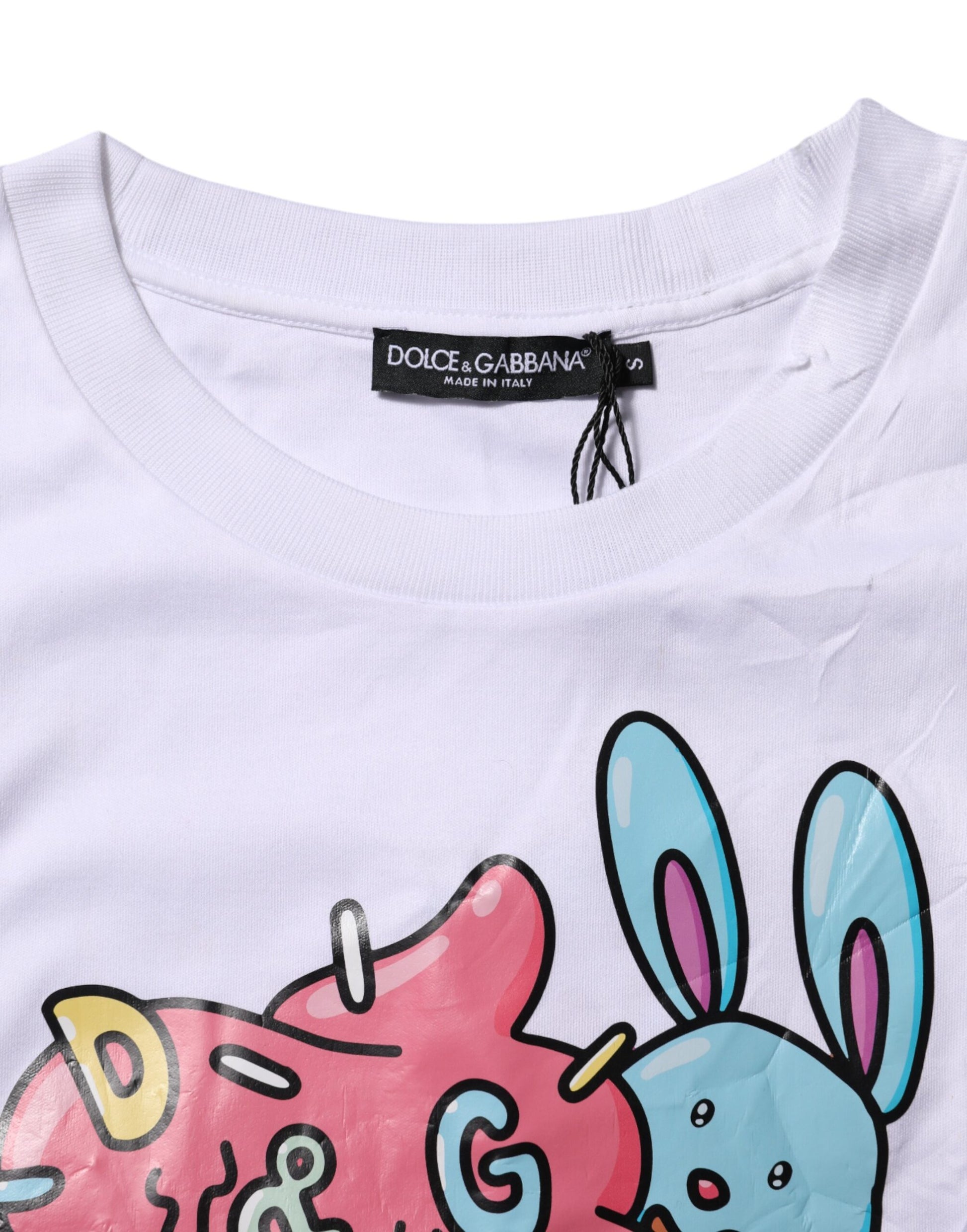 White t-shirt with cartoon bunny design