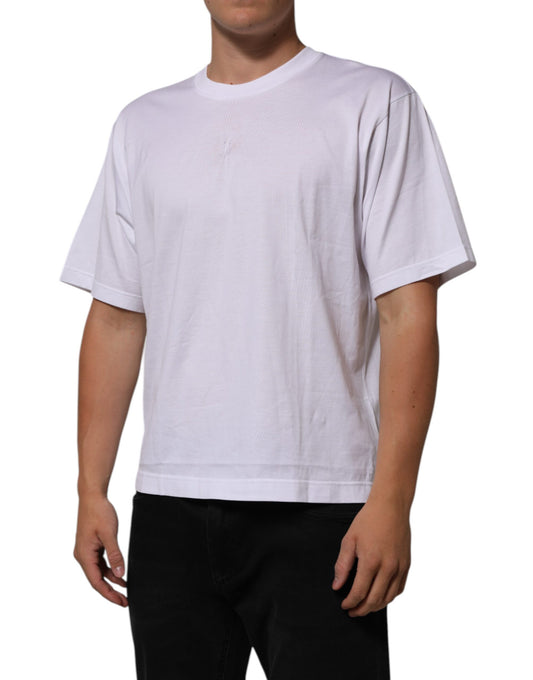 White t-shirt on mannequin