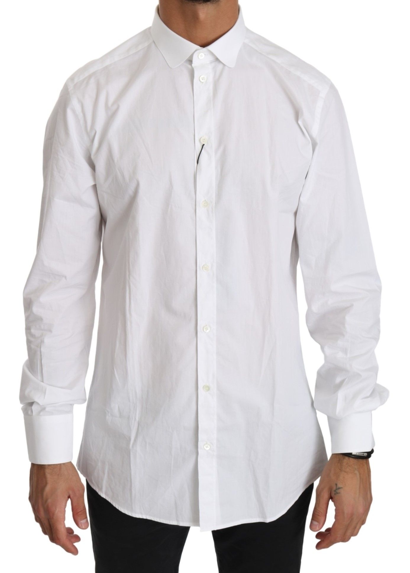 Long sleeve button down shirt in white color