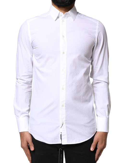 White cotton dress shirt with long sleeves, collar and button-up front