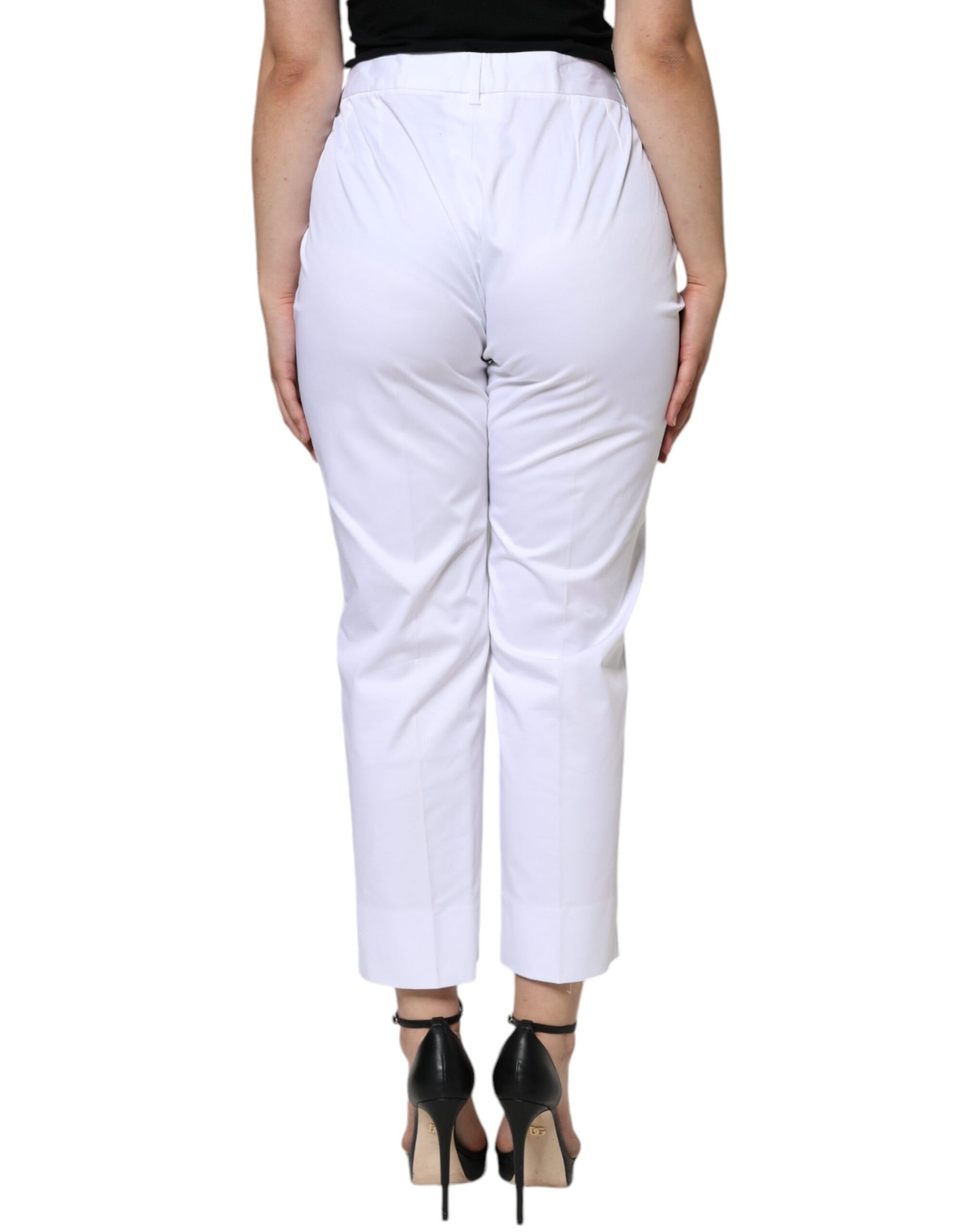 White pants on a mannequin