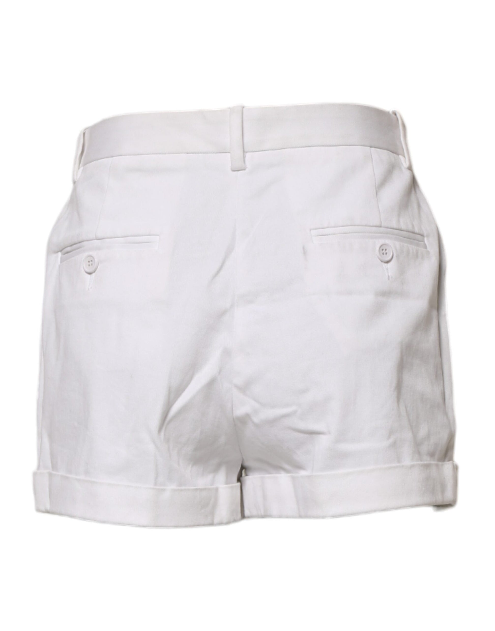 White shorts with pockets