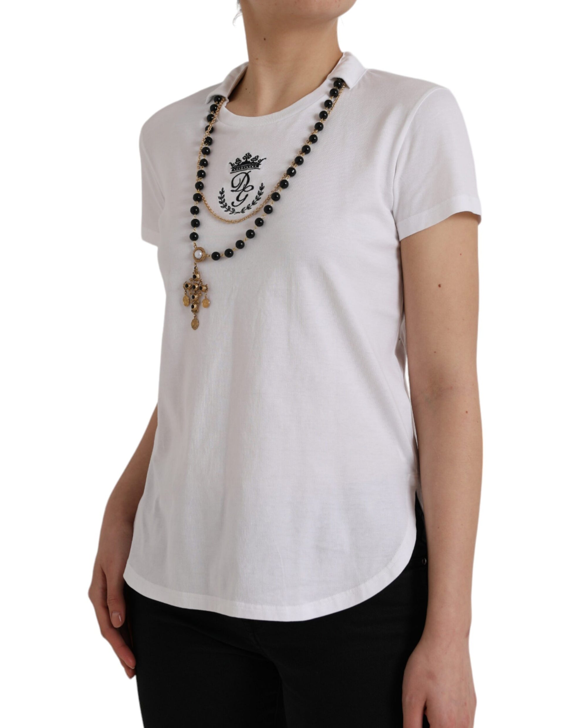 White t-shirt with cross necklace