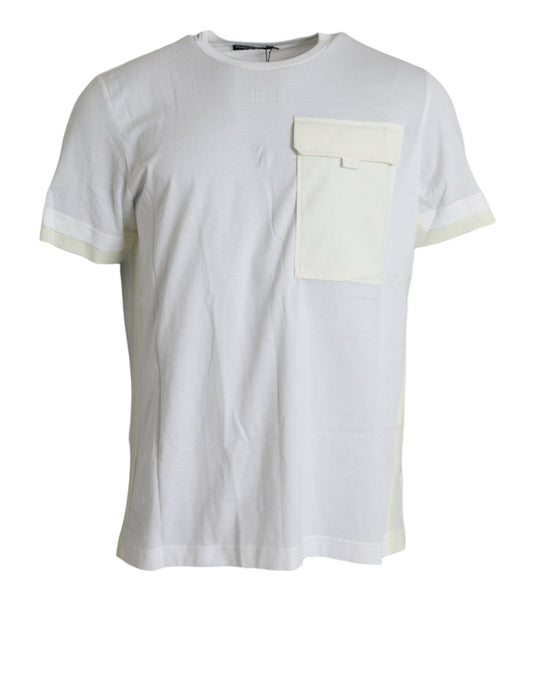 White t-shirt with pocket on front