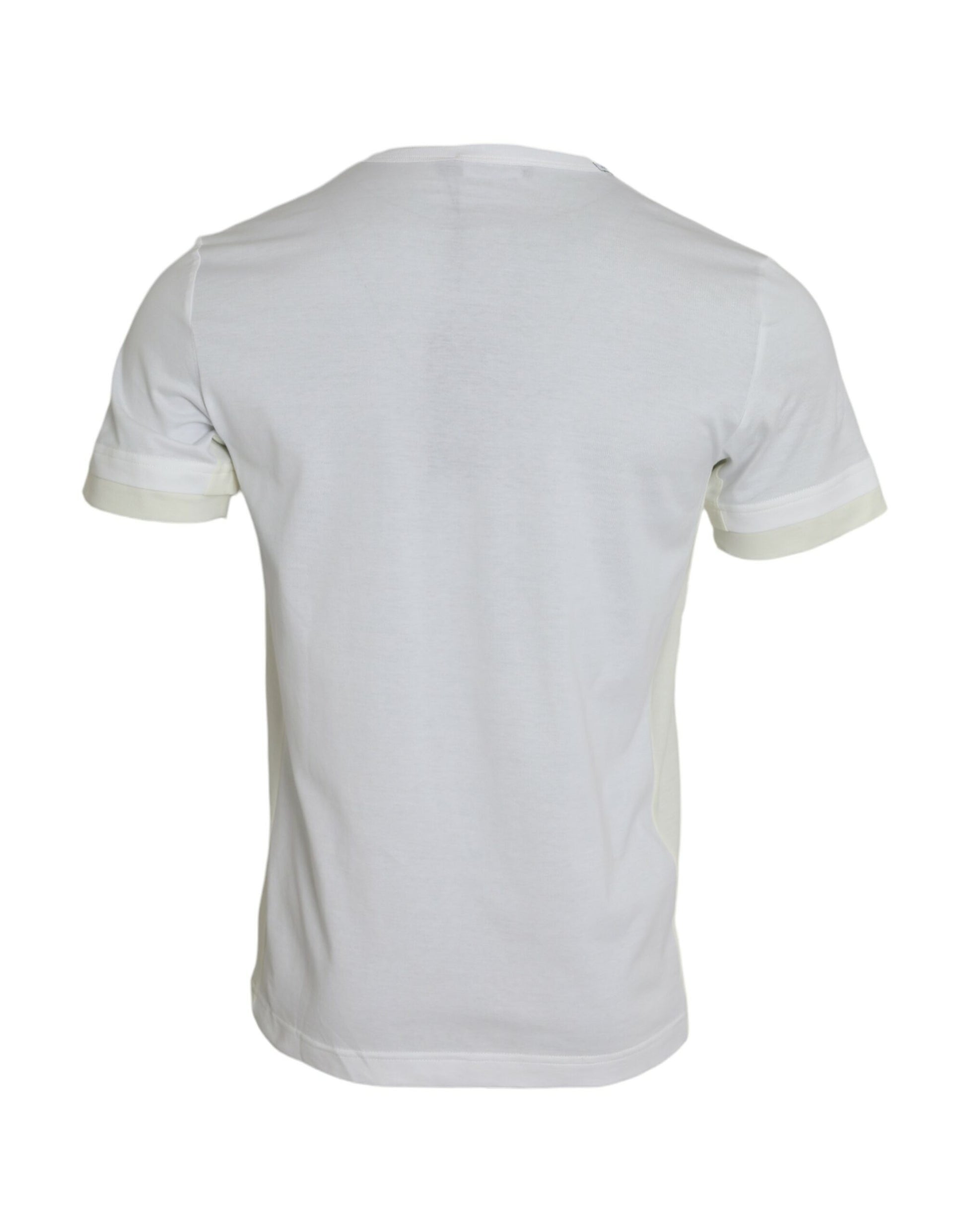 White short sleeve t-shirt on a mannequin