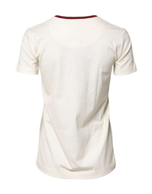 Short sleeved shirt on a mannequin
