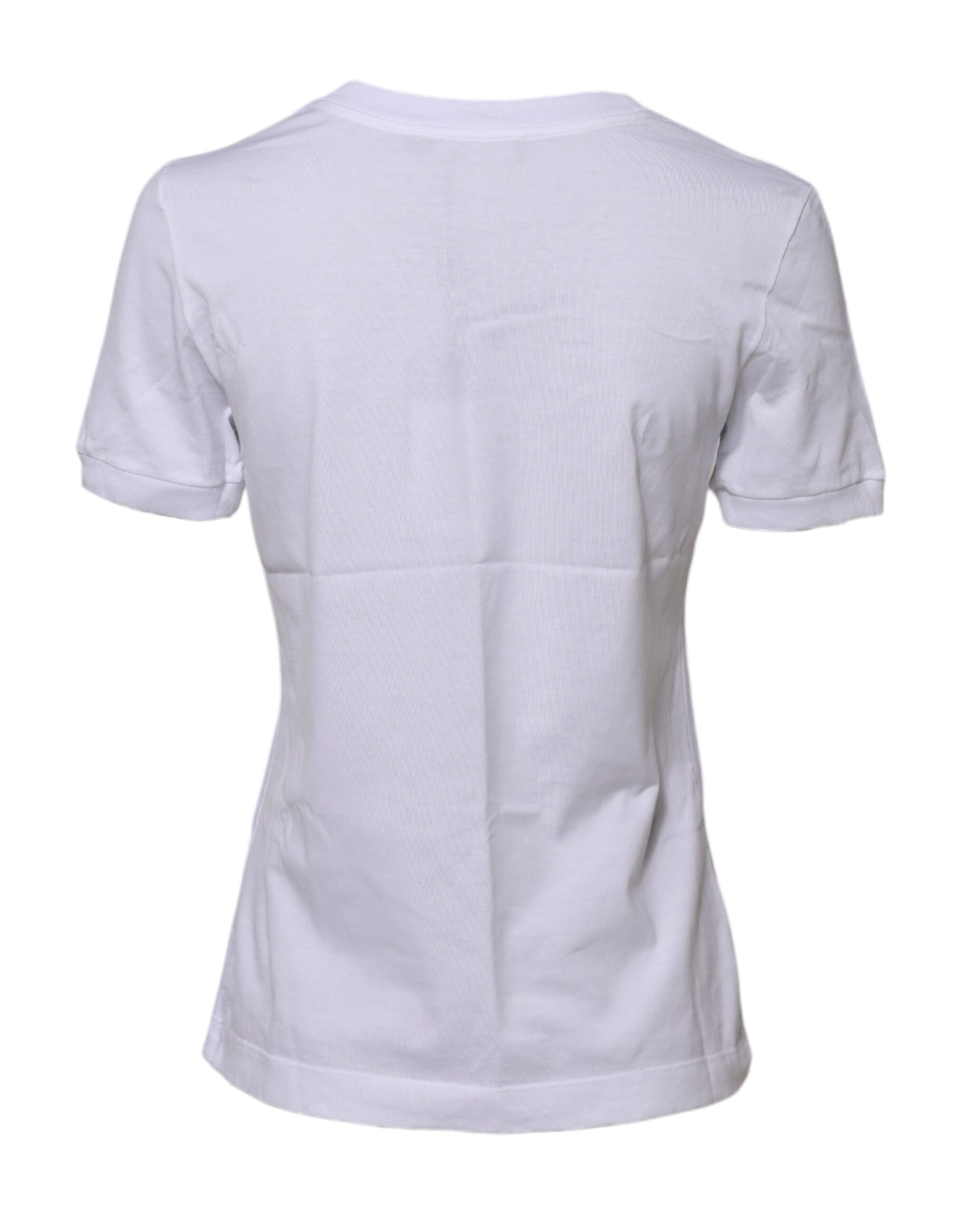 White short sleeve shirt on a mannequin