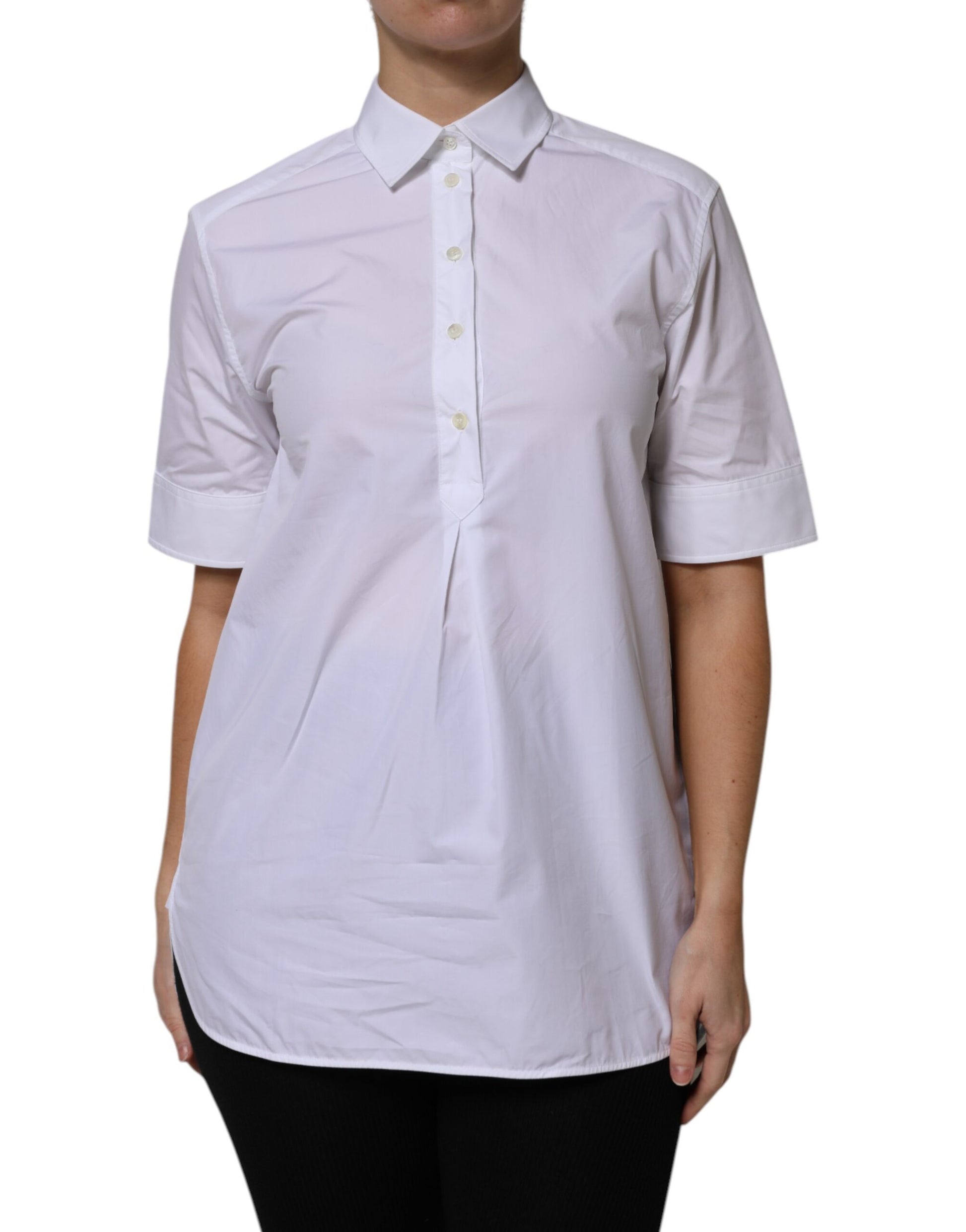 White short sleeve shirt with buttoned front