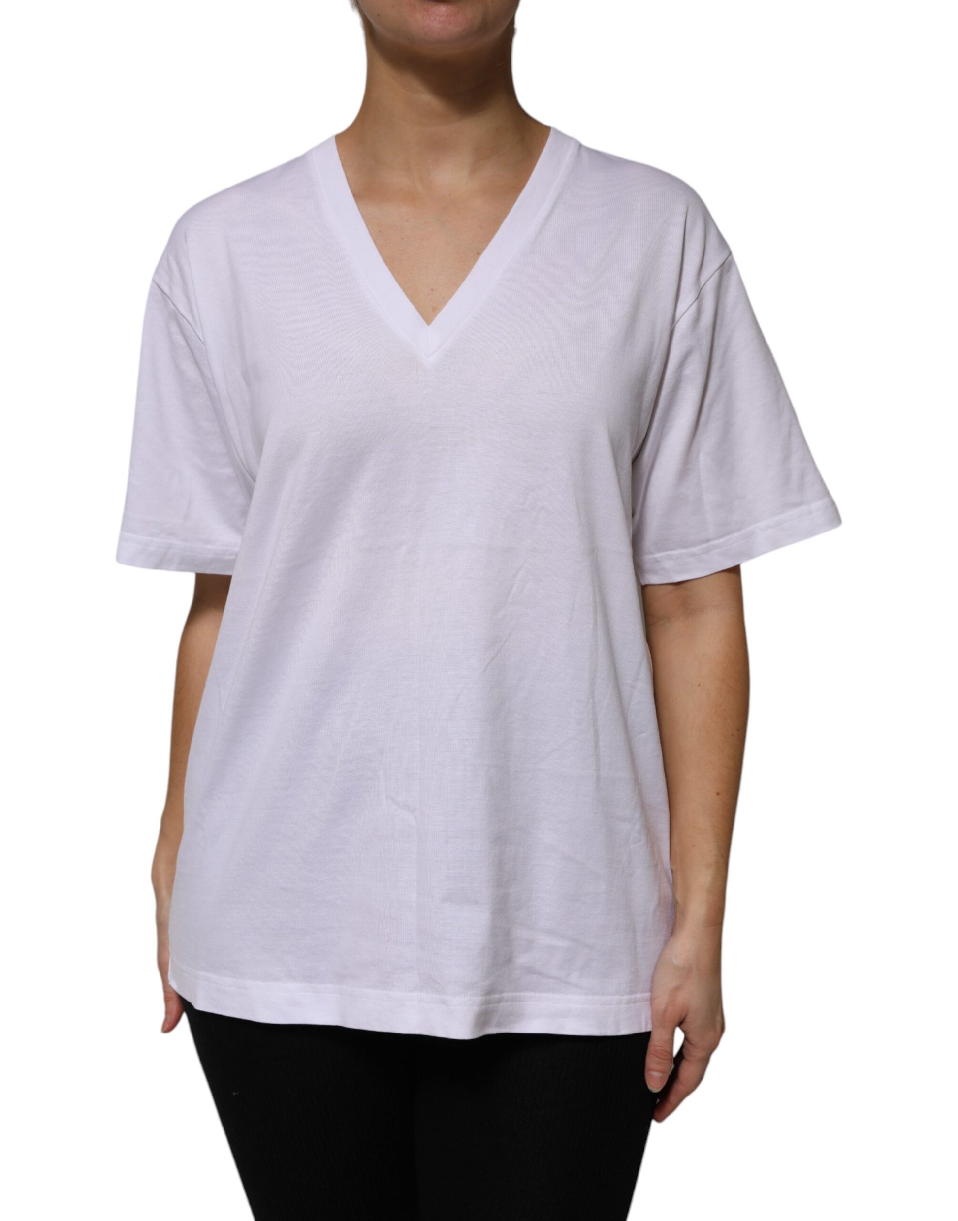 Long sleeve white t-shirt on a woman