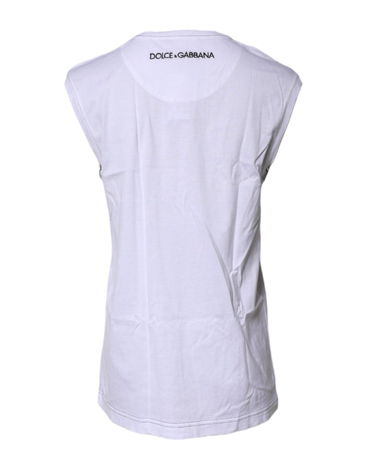 White sleeveless vest on mannequin