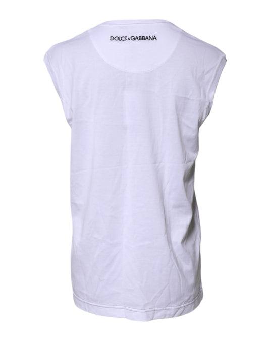 White sleeveless vest on mannequin