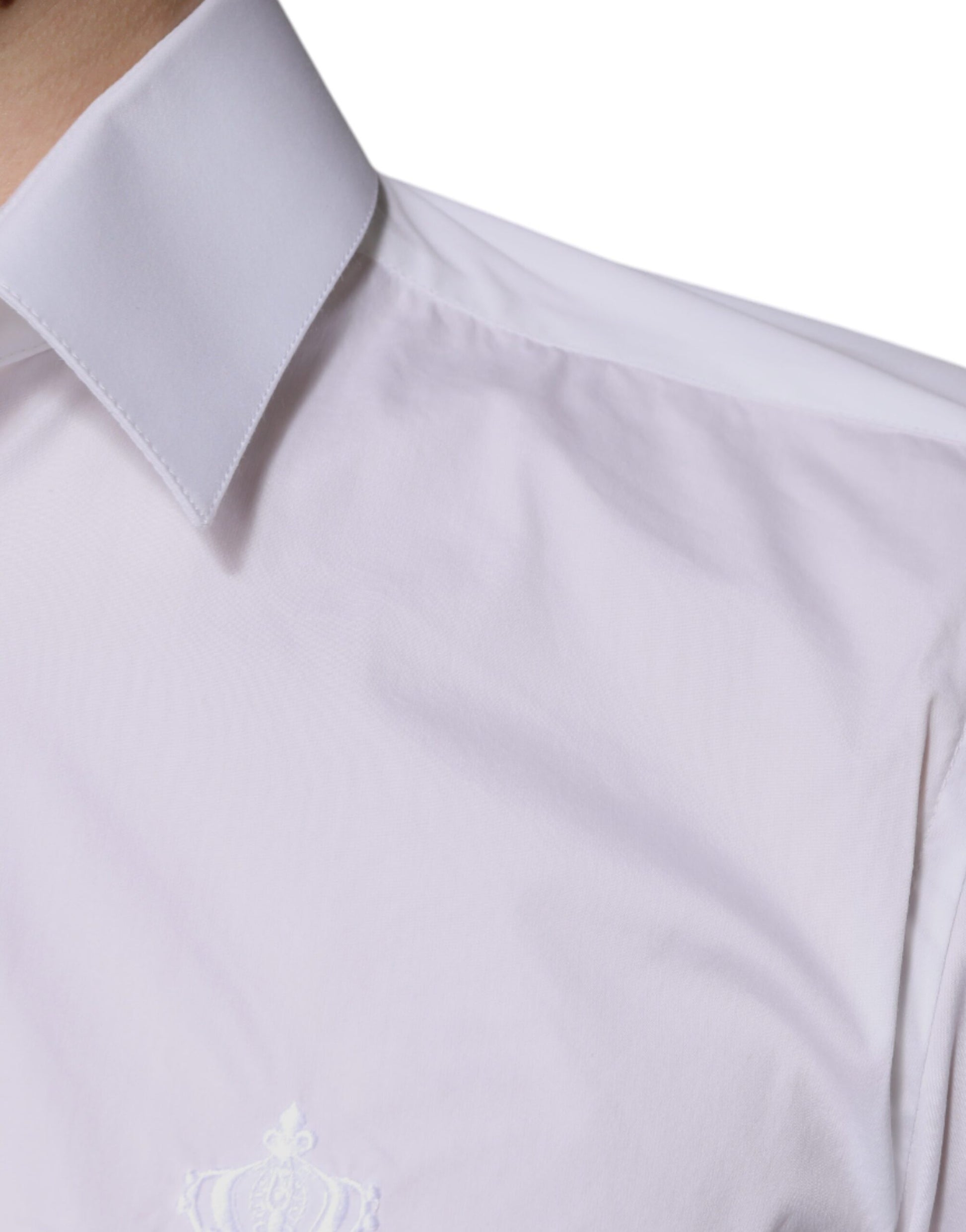 A white cotton dress shirt with a slim fit, featuring a collar and a logo on the left chest