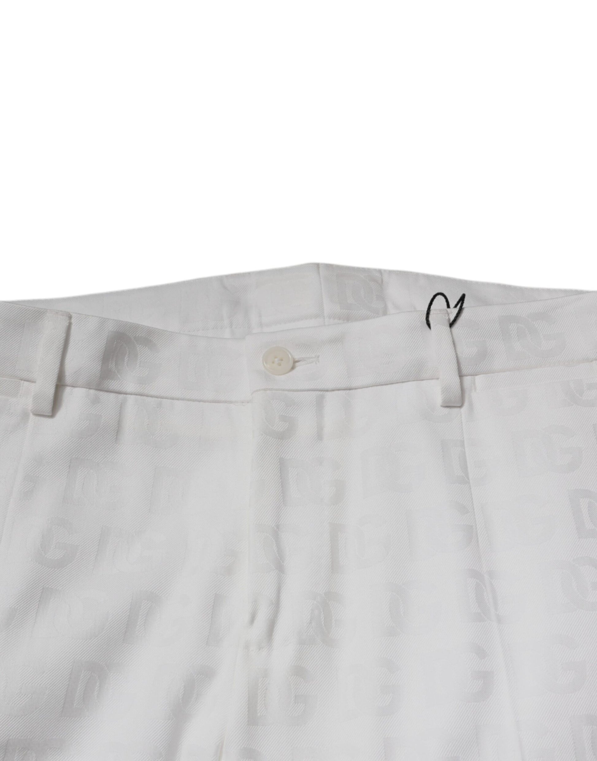White pants with buttoned pockets