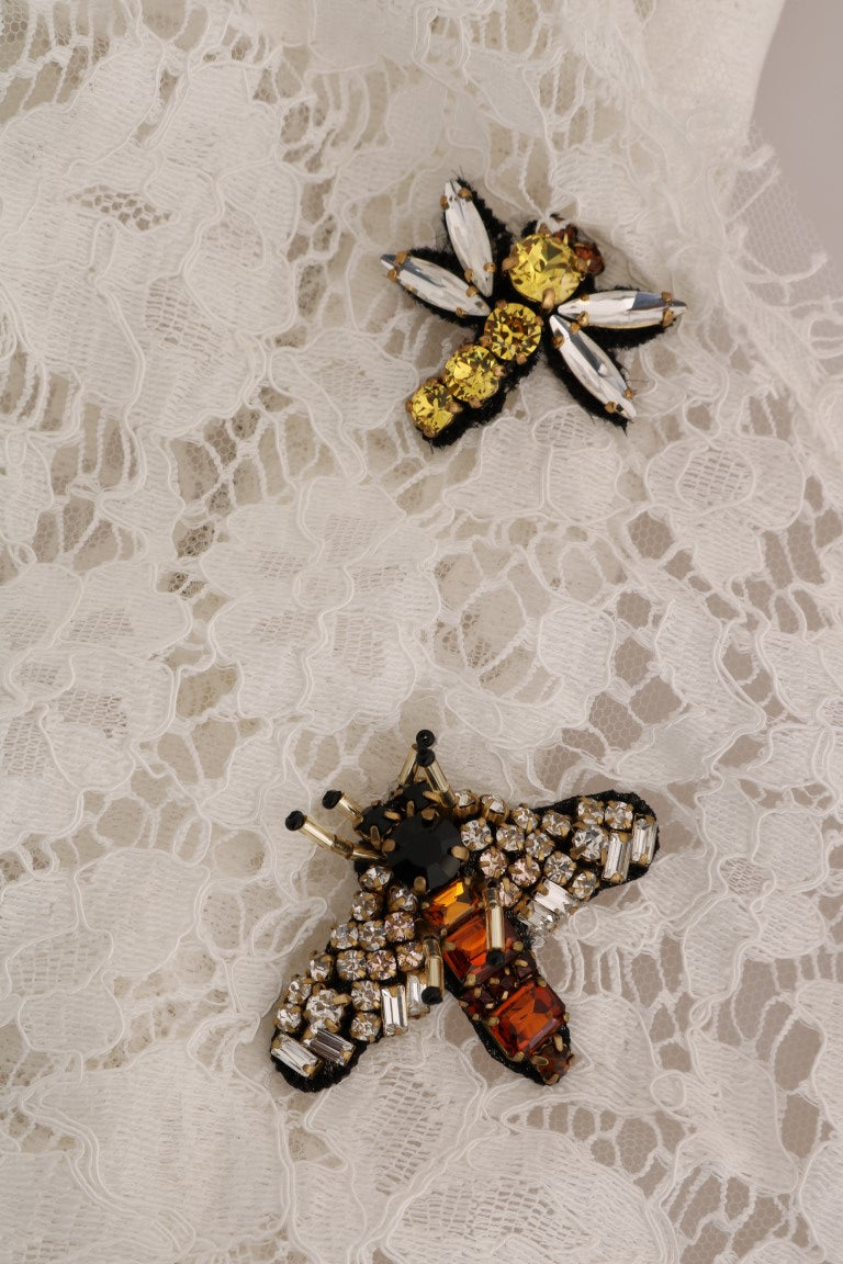 Decorative pin featuring a bee design