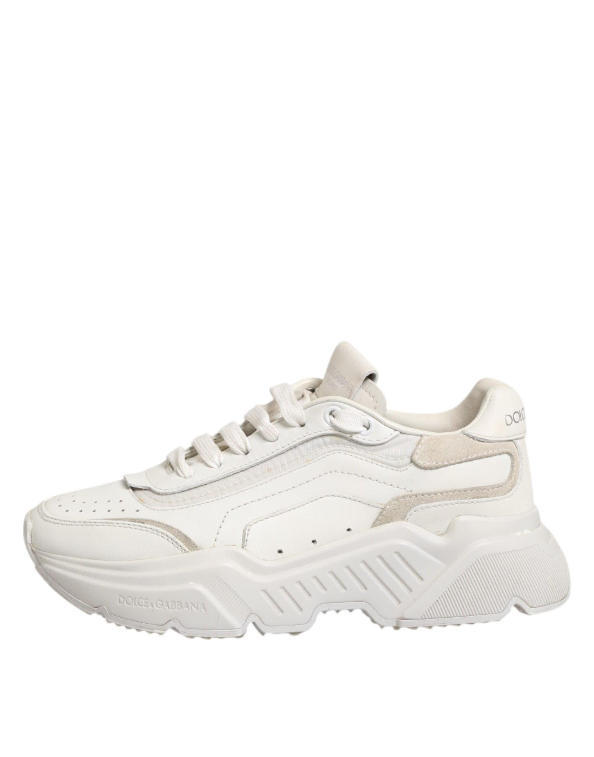 White sneaker with black laces