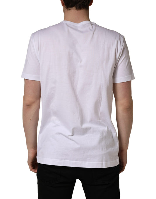 White t-shirt on a mannequin