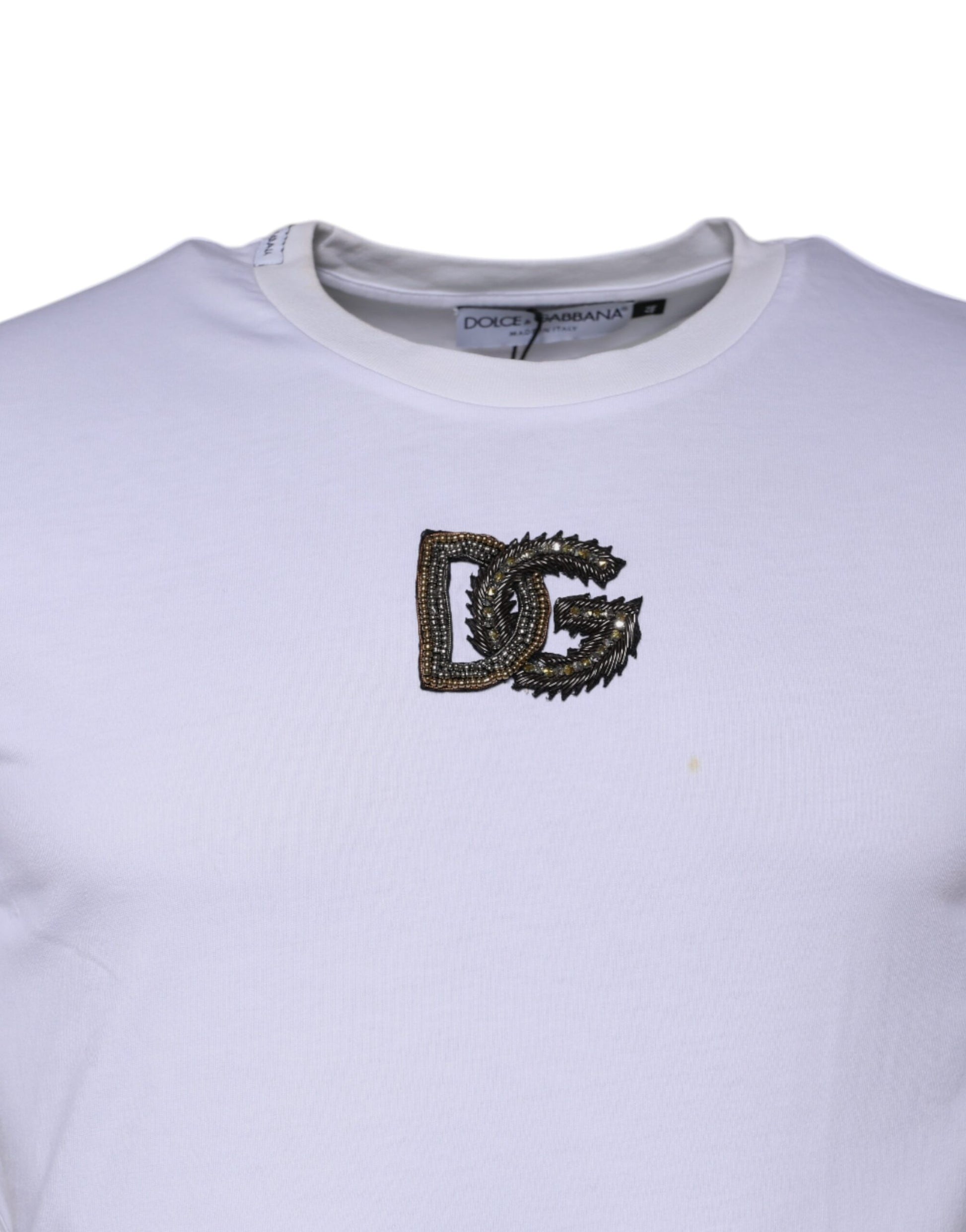 White t-shirt with embroidered logo on front